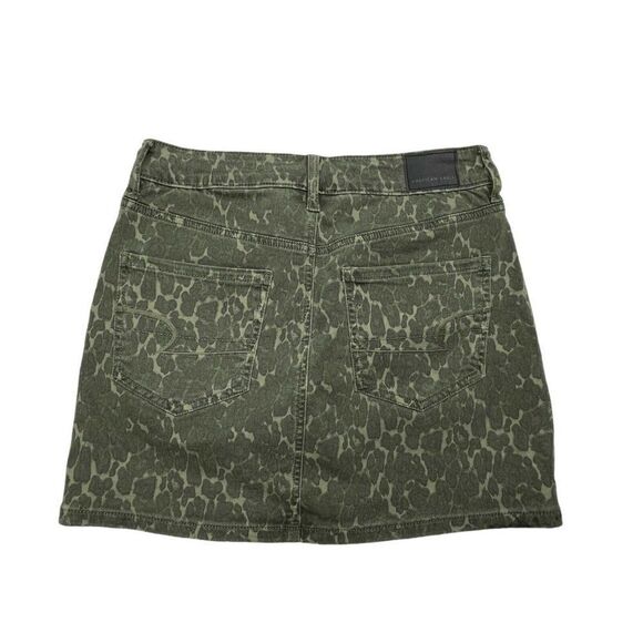 American Eagle Next Level Stretch Hi Rise Mini Skirt Camo Green - Picture 3 of 8